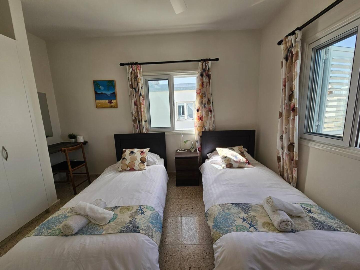 Ammos Beachfront Villa Paradise Larnaca Extérieur photo