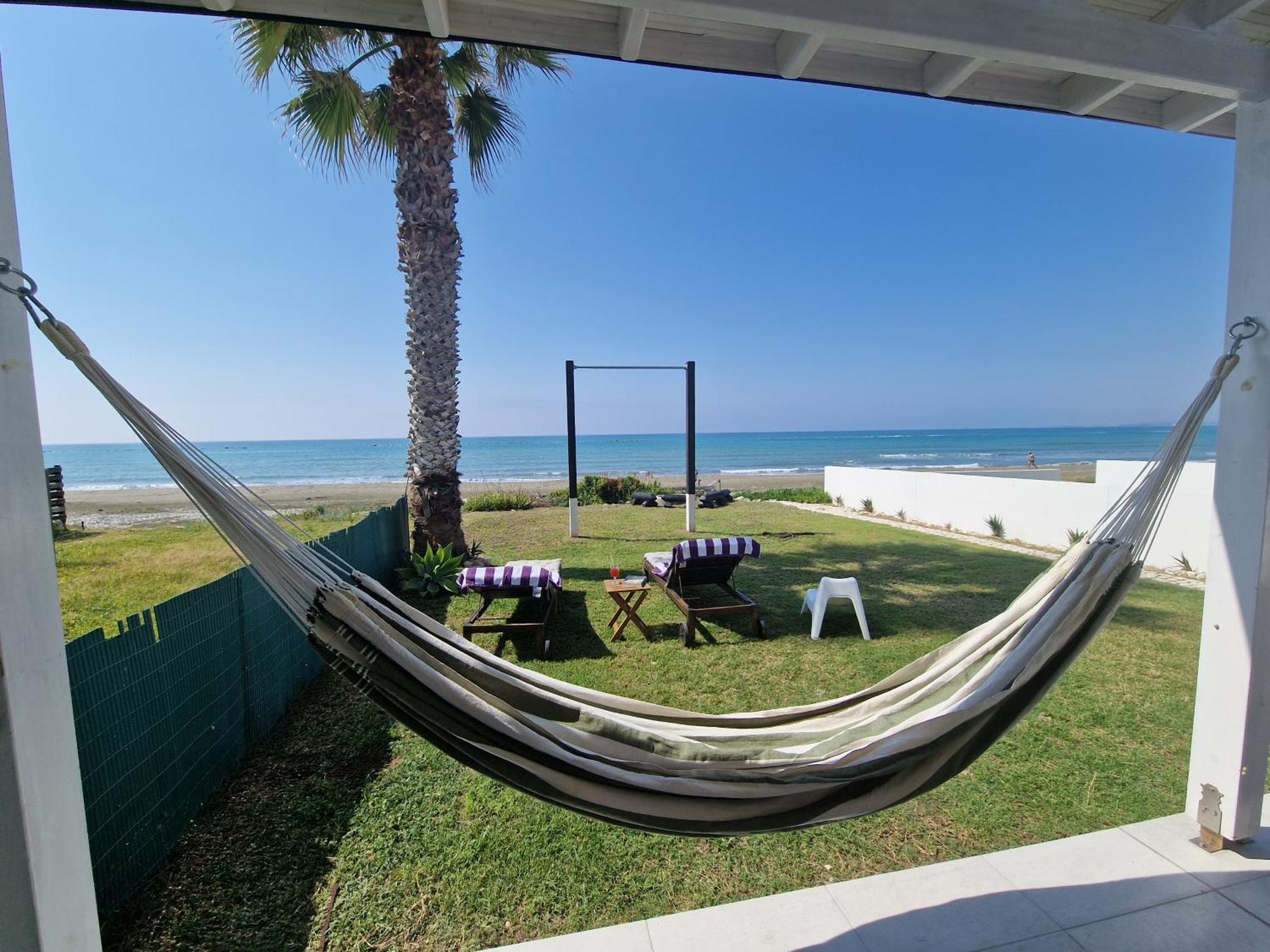 Ammos Beachfront Villa Paradise Larnaca Extérieur photo